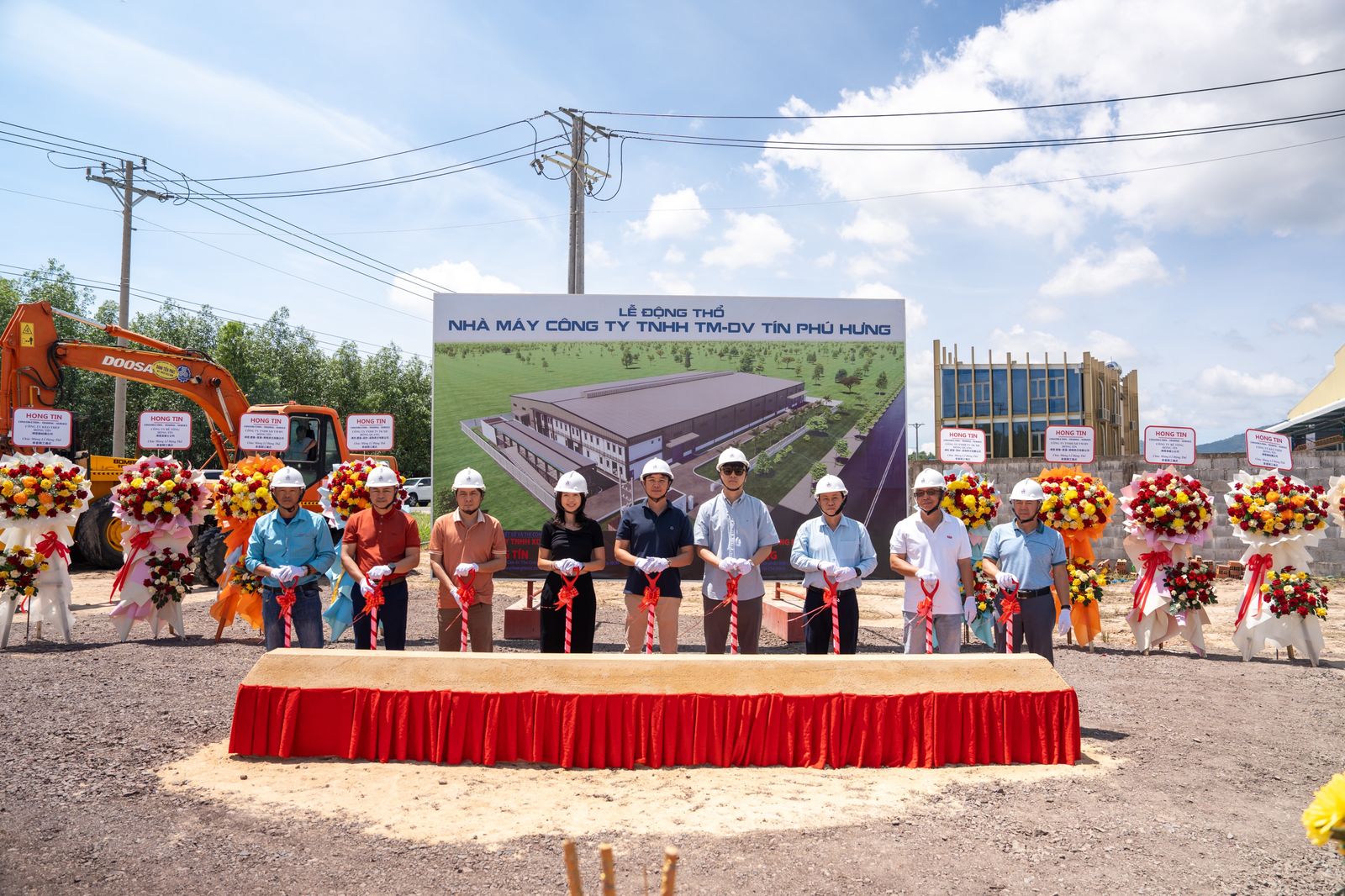 Groundbreaking ceremony of Tin Phu Hung Factory