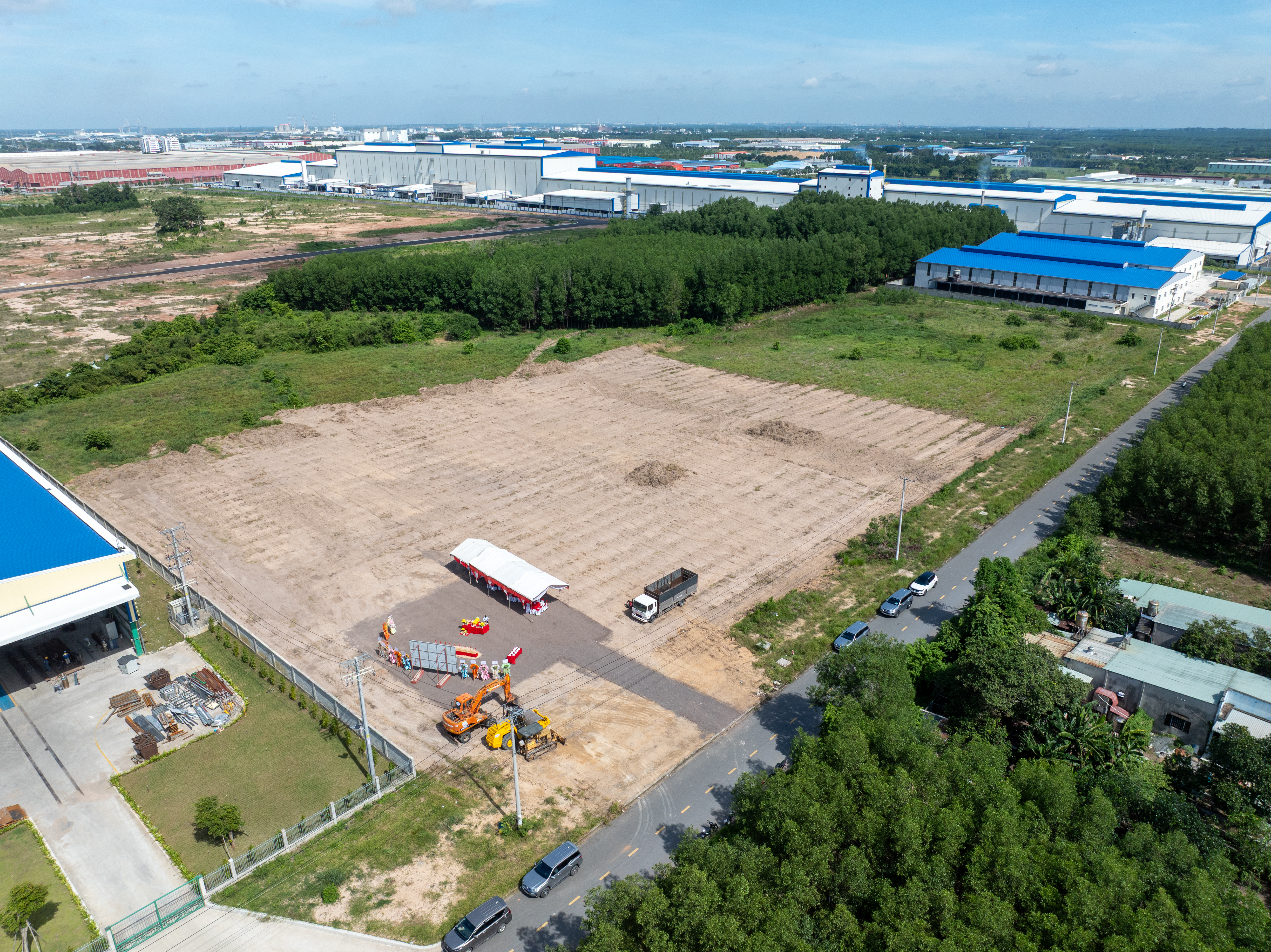 Groundbreaking ceremony of Tin Phu Hung Factory